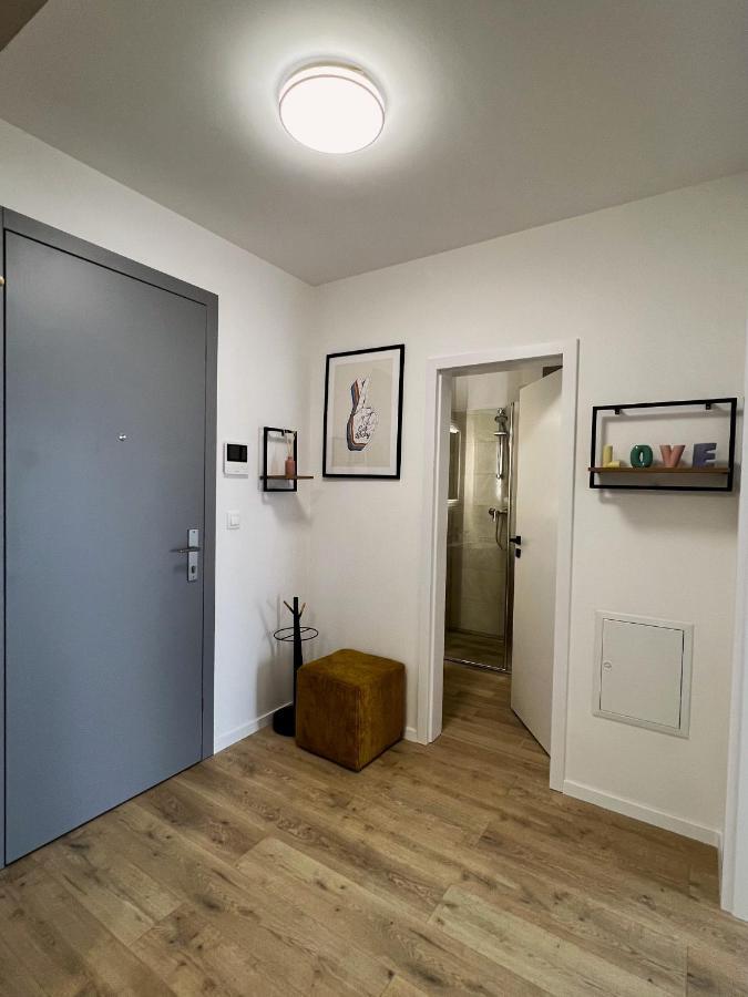 Cozy Stay Apartment Trencin Exterior photo