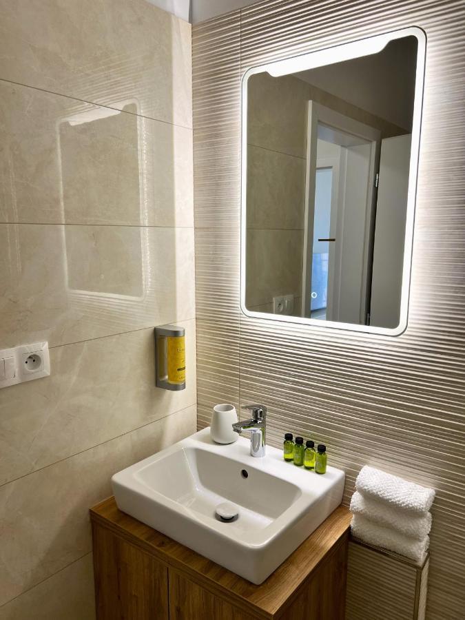 Cozy Stay Apartment Trencin Exterior photo